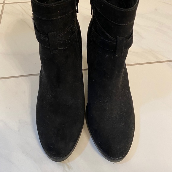 Espress Faux suede bootie sz 8 - Picture 3 of 5